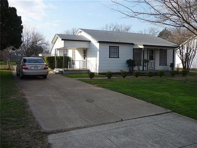 1st image of 7701 Colton Dr