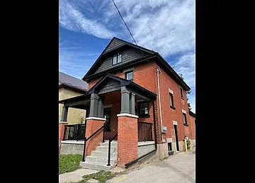 322 Huron St #UPPER