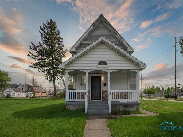 1155 Pinewood Ave, Toledo, OH 43607