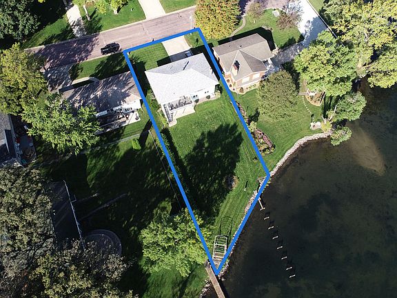 4th image of 1303 Erie Ave