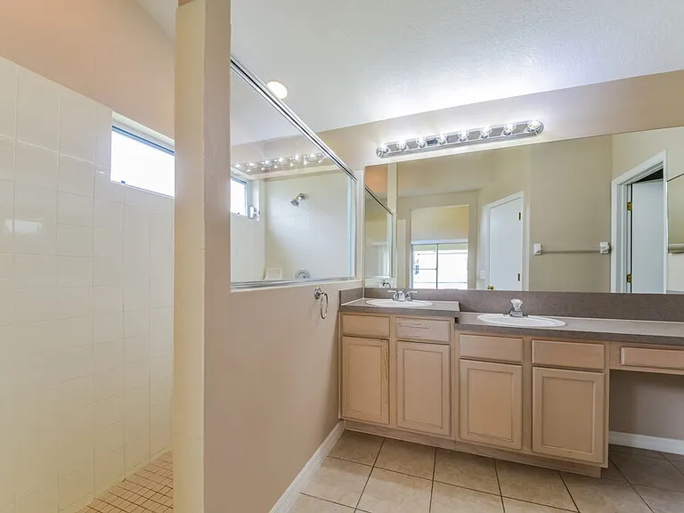 12134 Winding Woods Way — Photo 13