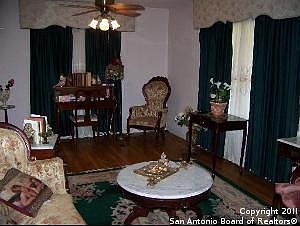 5th image of 1839 Saltillo St