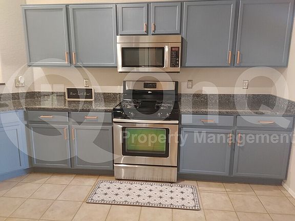 3rd image of 2621 W Brandy Crest Dr