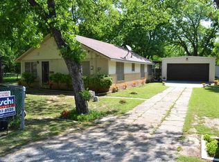 622 Harwell St, Burkburnett, TX 76354