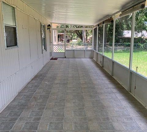 5th image of 1740 Orange Ln