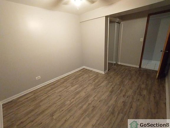5th image of 5649 S Michigan Ave #B