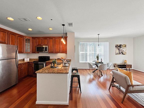 4th image of 1445 Fruitdale Ave Unit 101
