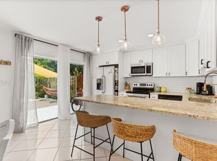 2715 SE 27th Way, Boynton Beach, FL 33435