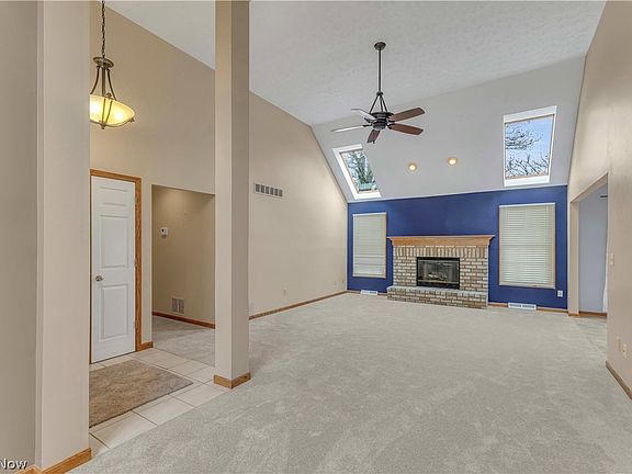 2nd image of 1023 Gulf Rd