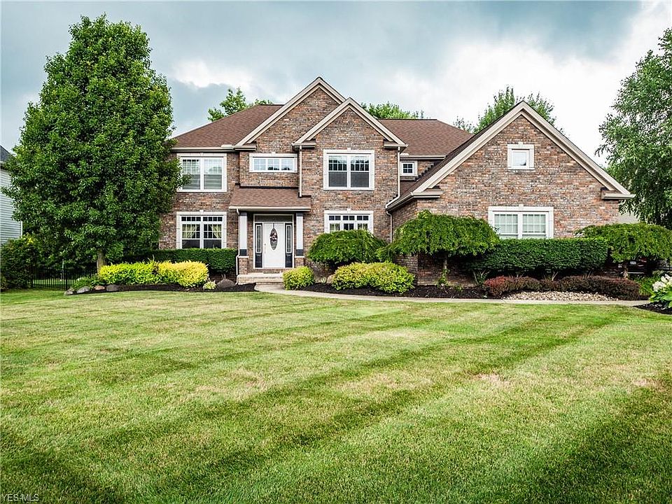 1st image of 7997 Forest Valley Ln