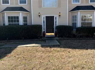 583 Lakewater Estates Ln, Stone Mountain, GA 30087