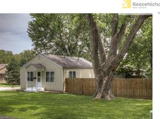 6103 King St, Shawnee, KS 66203