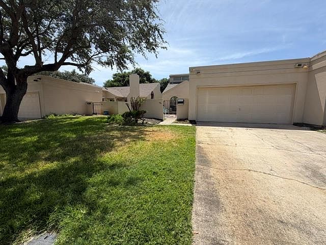 1st image of 105 Santa Fe Dr