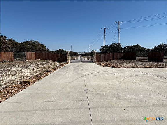 5th image of 0 Monarch Lane Shin Oaks