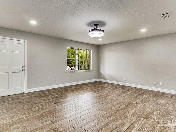 5th image of 6478 Outer Dr