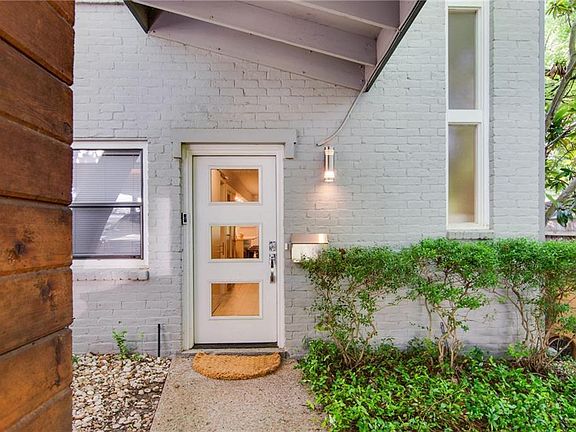 3rd image of 1901 Rockmoor Ave #A