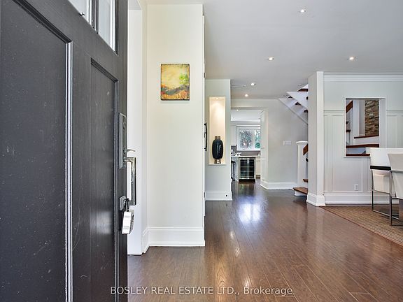 3rd image of 34 Edgecombe Ave