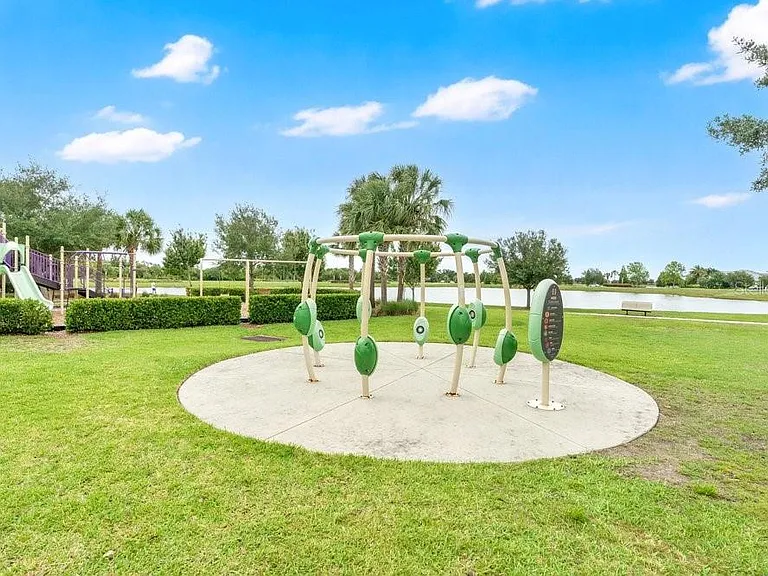 6214 Sea Amber Ln — Photo 44