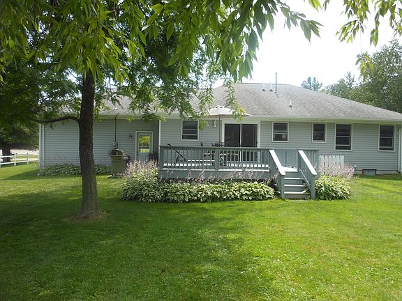 3rd image of 7191 Denissen St
