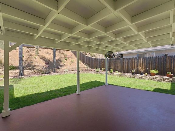 3rd image of 1448 Esperanza Way