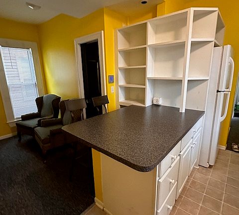 Kitchen to living room