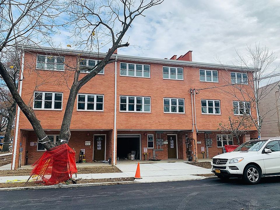 1st image of 61-13 165th St