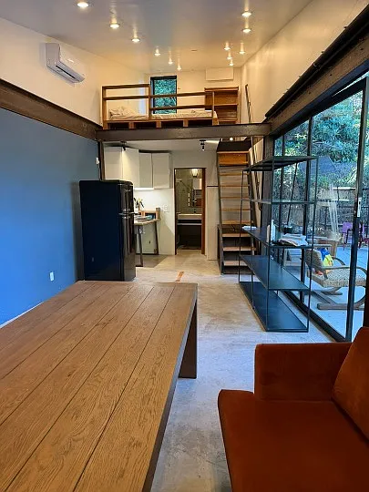 Studio, 420 sqft, $3,500 — Photo 1