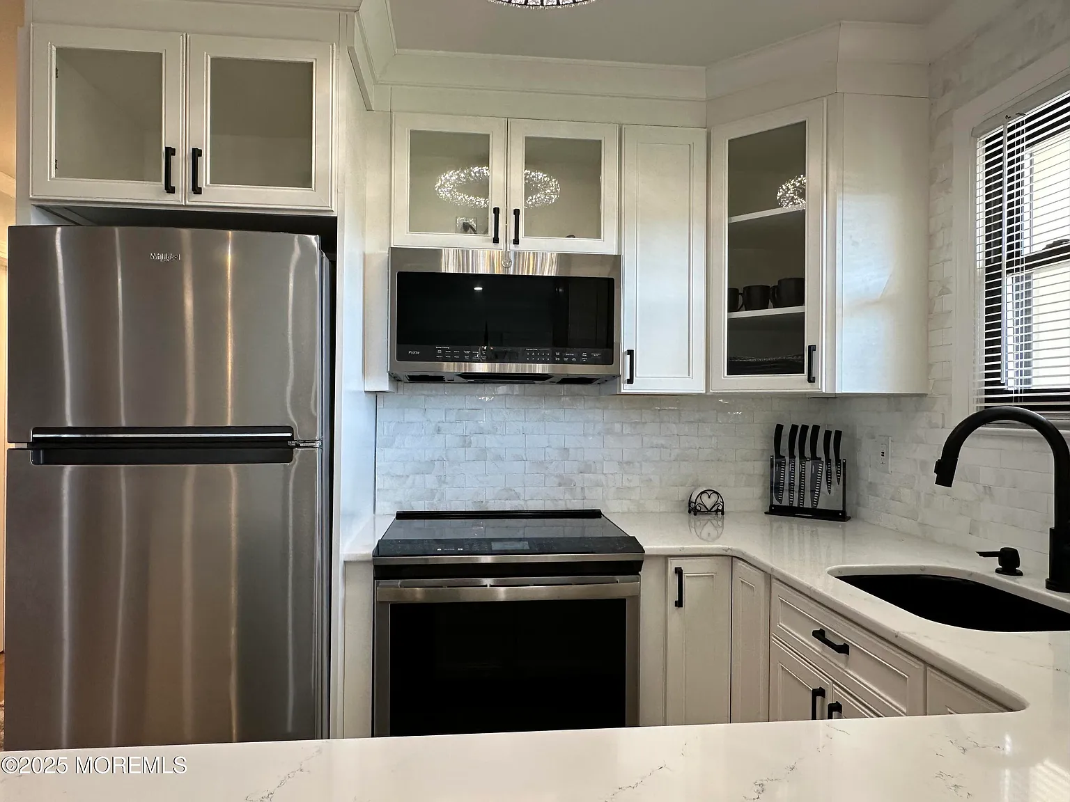 1 bed, 776 sqft, $2,400 — Photo 4