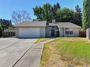 15 Adrian Ct, Sacramento, CA 95833