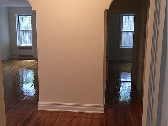 4th image of 6282 Saunders St APT 2A