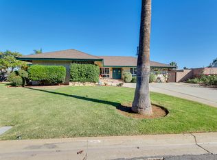 1991 Cypress Point Dr, Corona, CA 92882