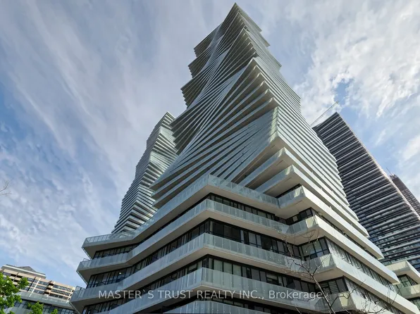 3900 Confederation Pkwy, Mississauga, ON