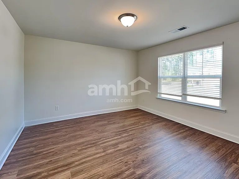 602 Lake Vista Ct — Photo 25