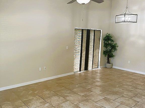 5th image of 1165 Dosseywood Ln