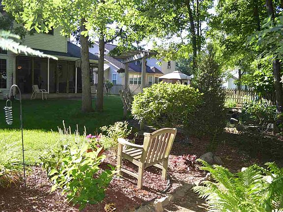 4th image of 1945 Lilac Trails Ct
