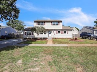 8411 Capeview Ave, Norfolk, VA 23503