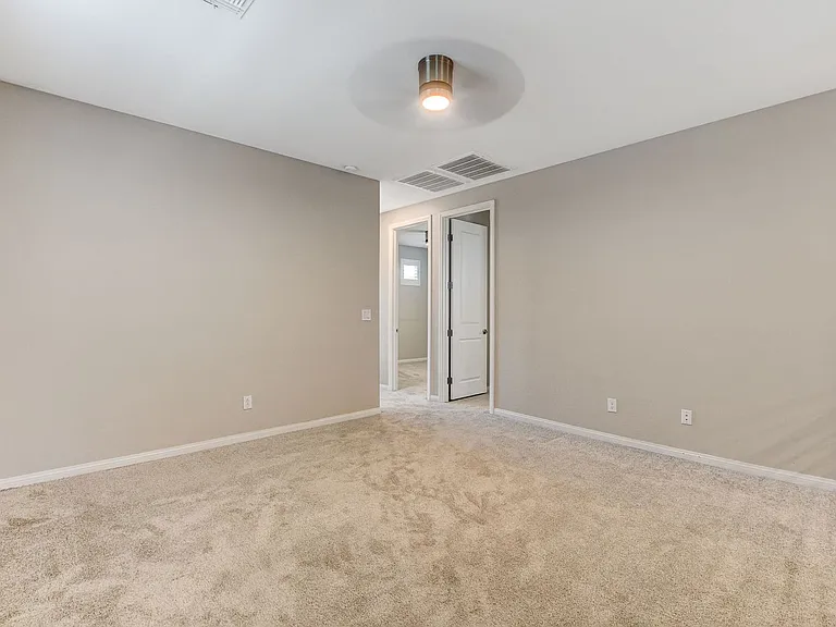4124 Elegant Chateau St — Photo 38