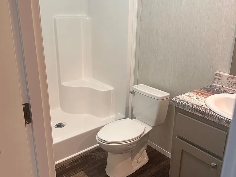 443 W Dogwood Ave — Photo 6