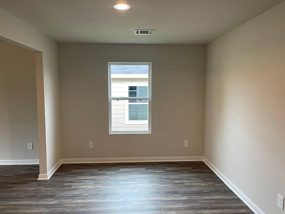 4th image of 14210 Green Pine Blvd