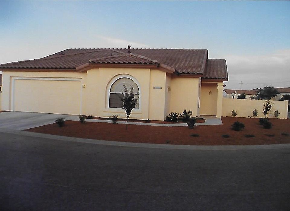 2nd image of 3335 W Desert Bend Loop