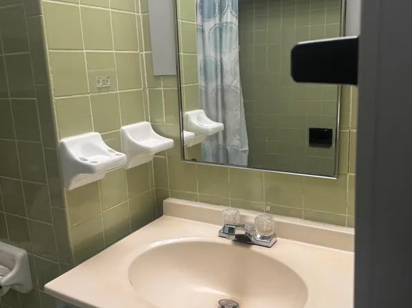 412 41st St #1, Union City, NJ 07087