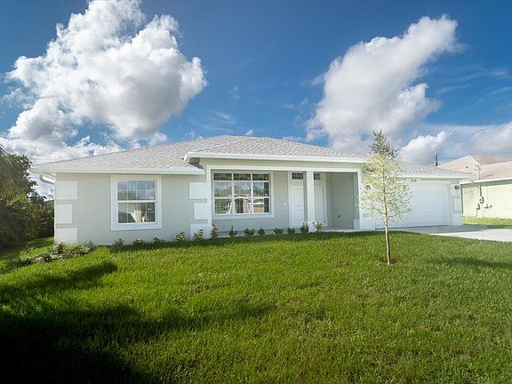 2nd image of 572 SW Halden Avenue