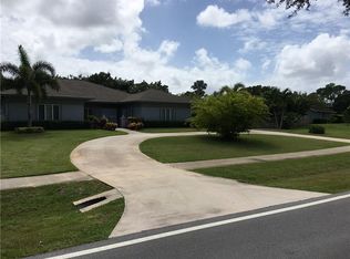 2310 NE Pinecrest Lakes Blvd, Jensen Beach, FL 34957