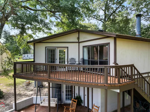 166 County Road 1941, Gary, TX 75643