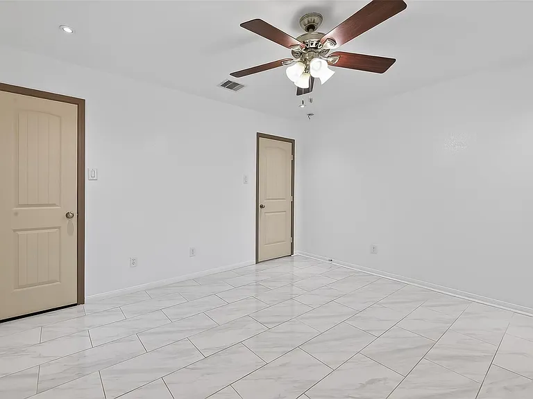 9322 Limestone Ranch Ln — Photo 31