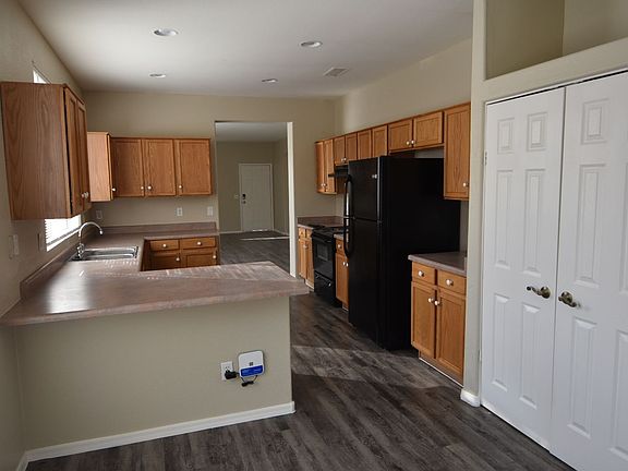 3rd image of 8821 N 65th Dr