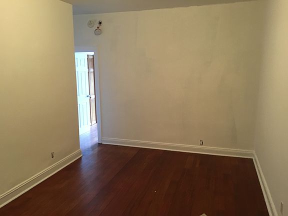 3rd image of 2326 36th St