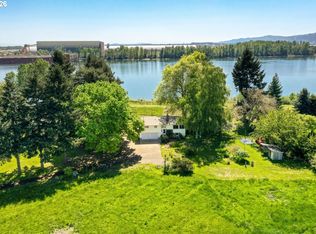 16530 NW Gillihan Rd, Portland, OR 97231