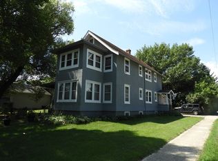 2900 Emmaus Ave, Zion, IL