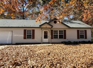 1597 Dolly Nixon Rd, Senoia, GA 30276